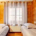 Anemones Chalet, Central, 4 Bedrooms, Sauna And Parking Σαμονί