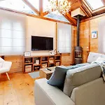 Anemones Chalet, Central, 4 Bedrooms, Sauna And Parking Σαλέ *