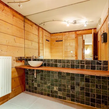 Anemones Chalet, Central, 4 Bedrooms, Sauna And Parking Σαμονί