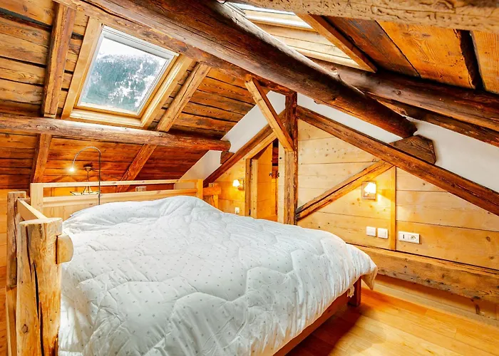 Anemones Chalet, Central, 4 Bedrooms, Sauna And Parking Chalet *