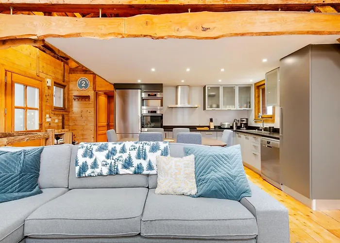 Anemones Chalet, Central, 4 Bedrooms, Sauna And Parking Chalet