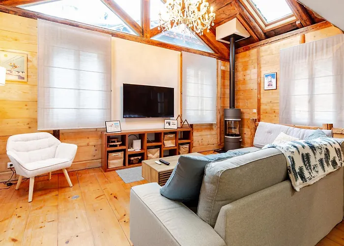 Anémones Chalet, Central, 4 Bedrooms, Sauna&parking Chalet *