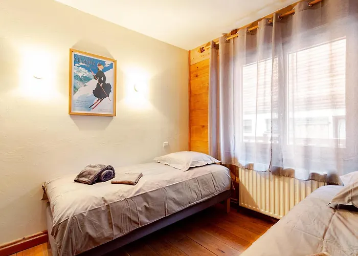 Anemones Chalet, Central, 4 Bedrooms, Sauna And Parking